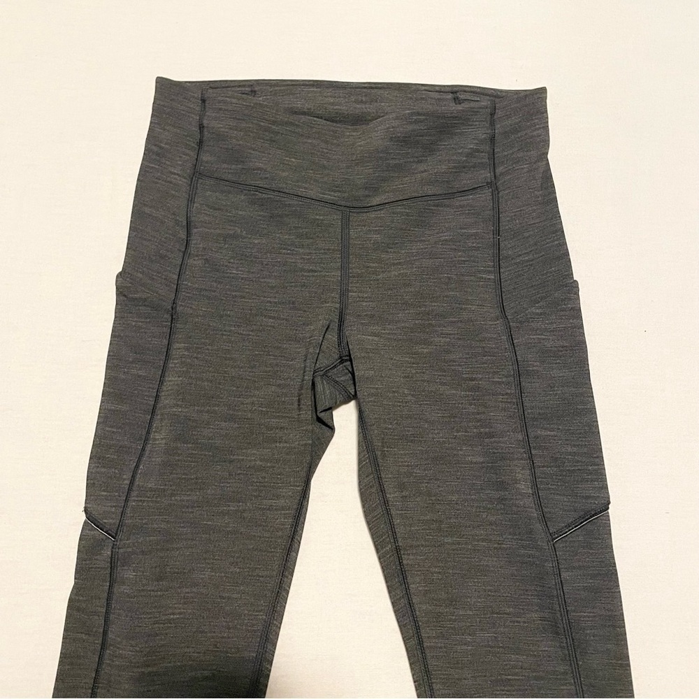 Lululemon Speed Up Tight Full-On Luxtreme Brushed
Heathered Black Size 4